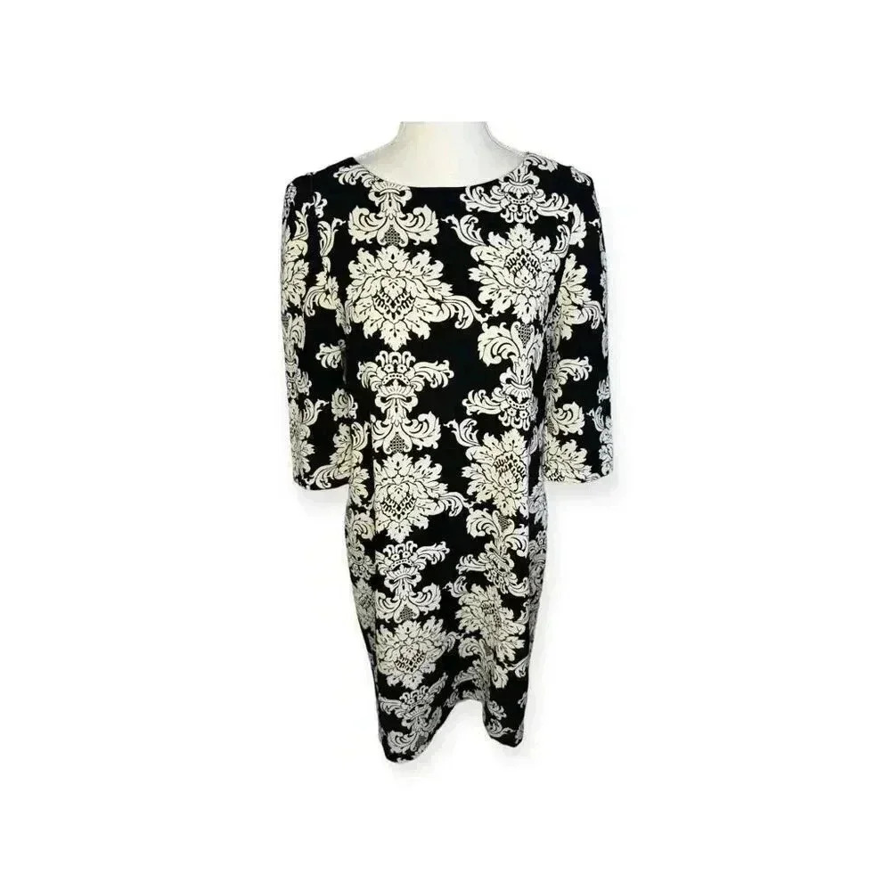 Everly size large black‎ and white paisley dress